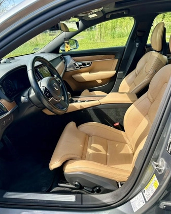 Volvo S90 cena 142000 przebieg: 102247, rok produkcji 2017 z Kraków małe 704